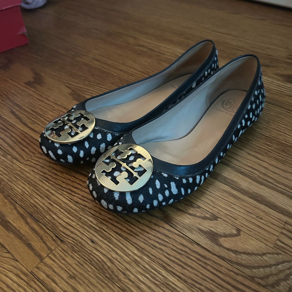 Tory Burch Black and White Patterned Flats with Gold Accent